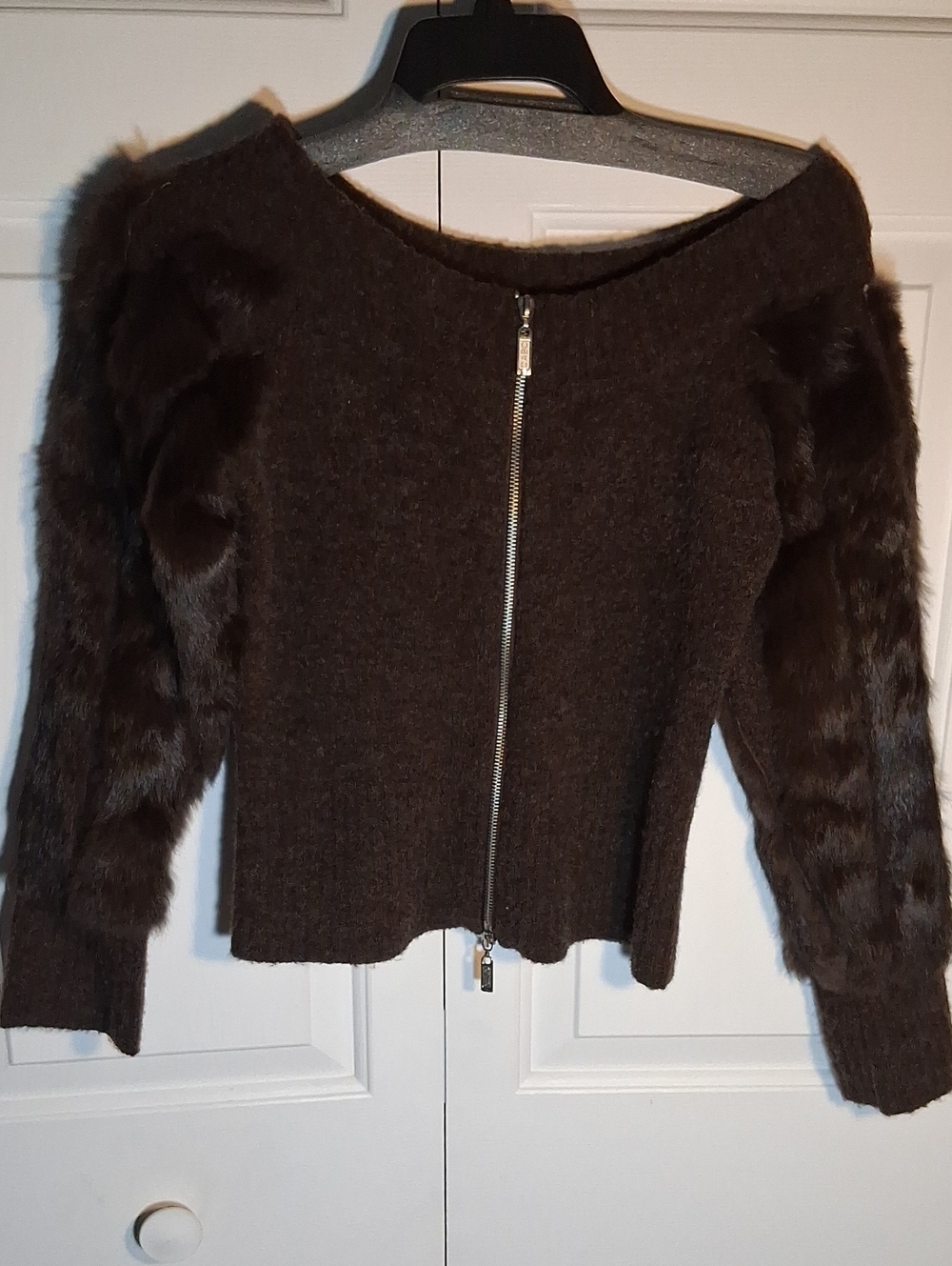 Dolce Cabo Dark Brown Zip-Front Crewneck Sweater with Faux-Fur Sleeves